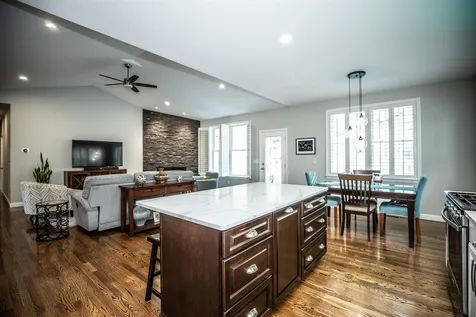 152 Sylvan Lane Manchester NH 03102