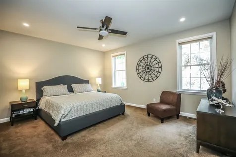 152 Sylvan Lane Manchester NH 03102
