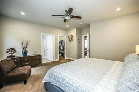 152 Sylvan Lane Manchester NH 03102