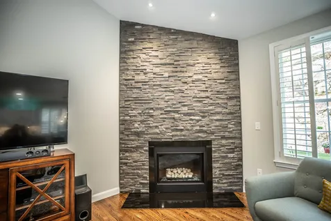 152 Sylvan Lane Manchester NH 03102