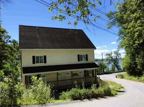294 Coventry Street Newport City VT 05855