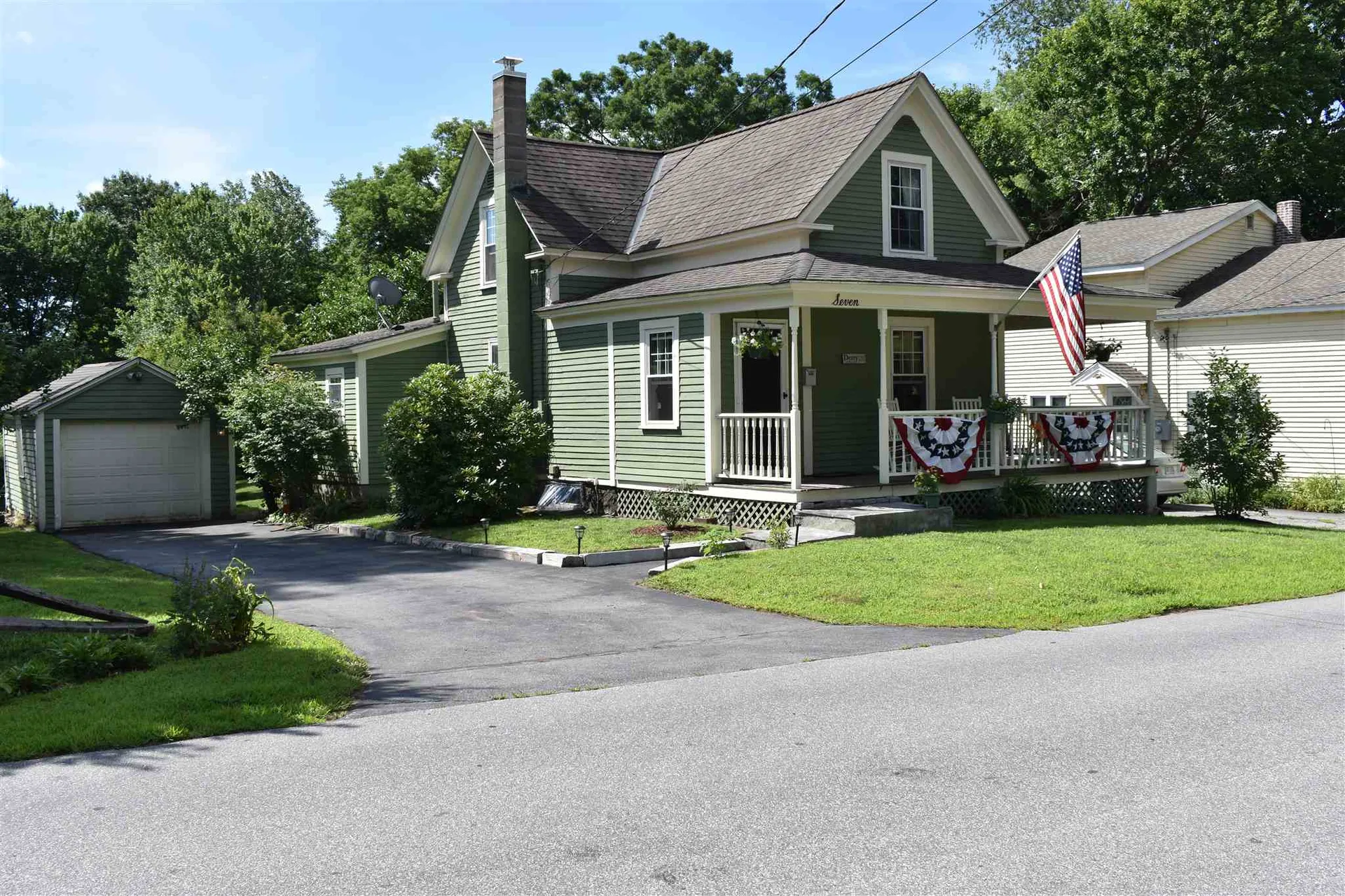 7 Rollins Street Derry NH 03038