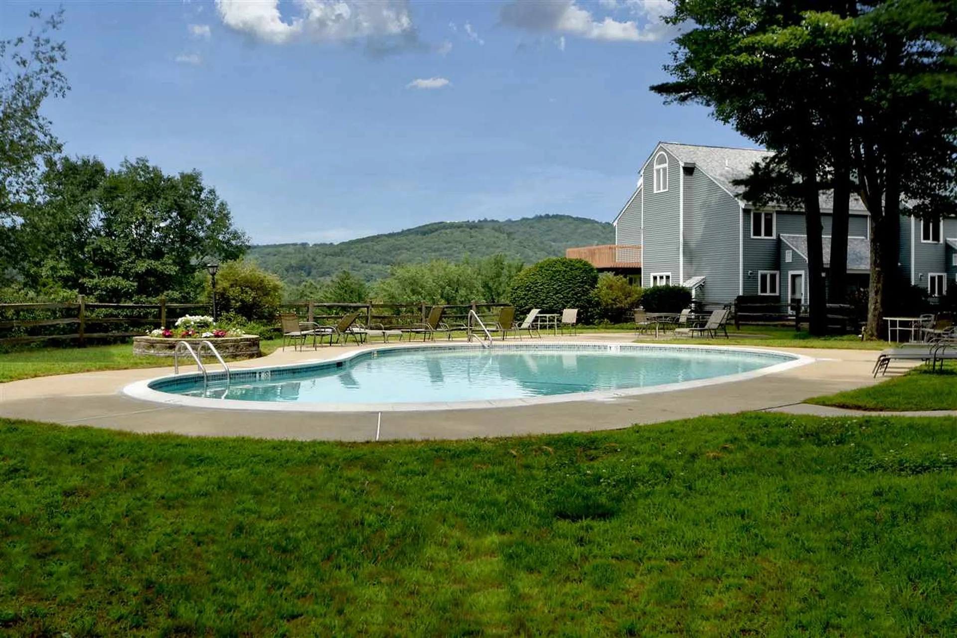 24 Circle Drive Ashland NH 03217