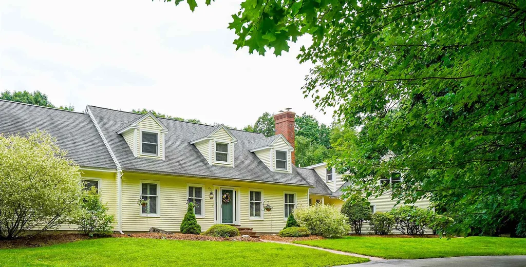 2 Hubbard Road Amherst NH 03031