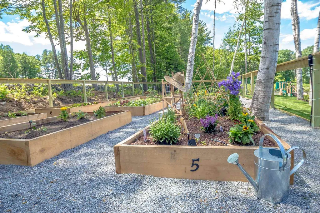 616 Scenic Road Laconia NH 03246