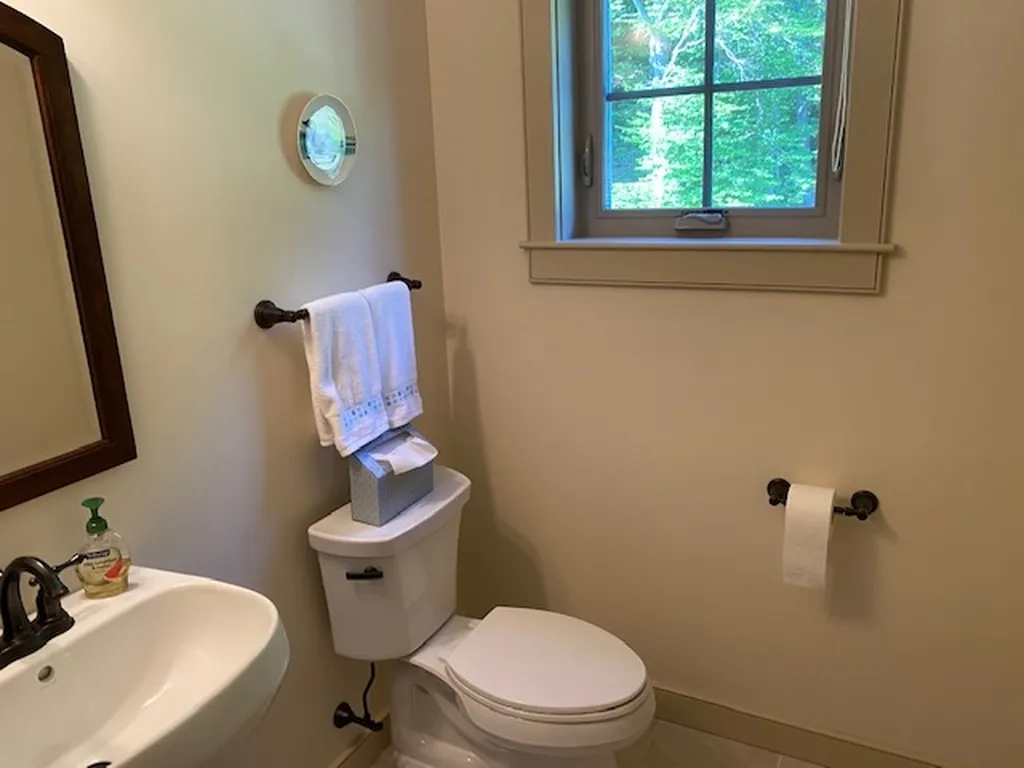 616 Scenic Road Laconia NH 03246