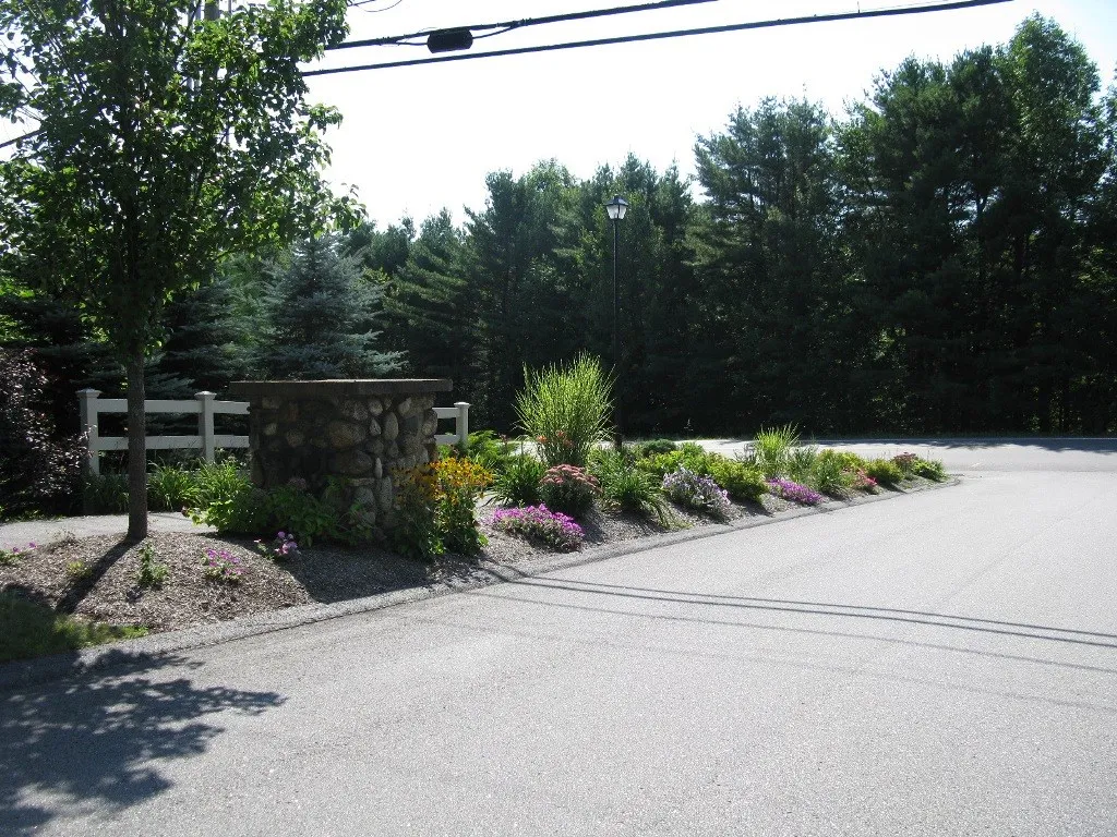 285 Turner Way Laconia NH 03246