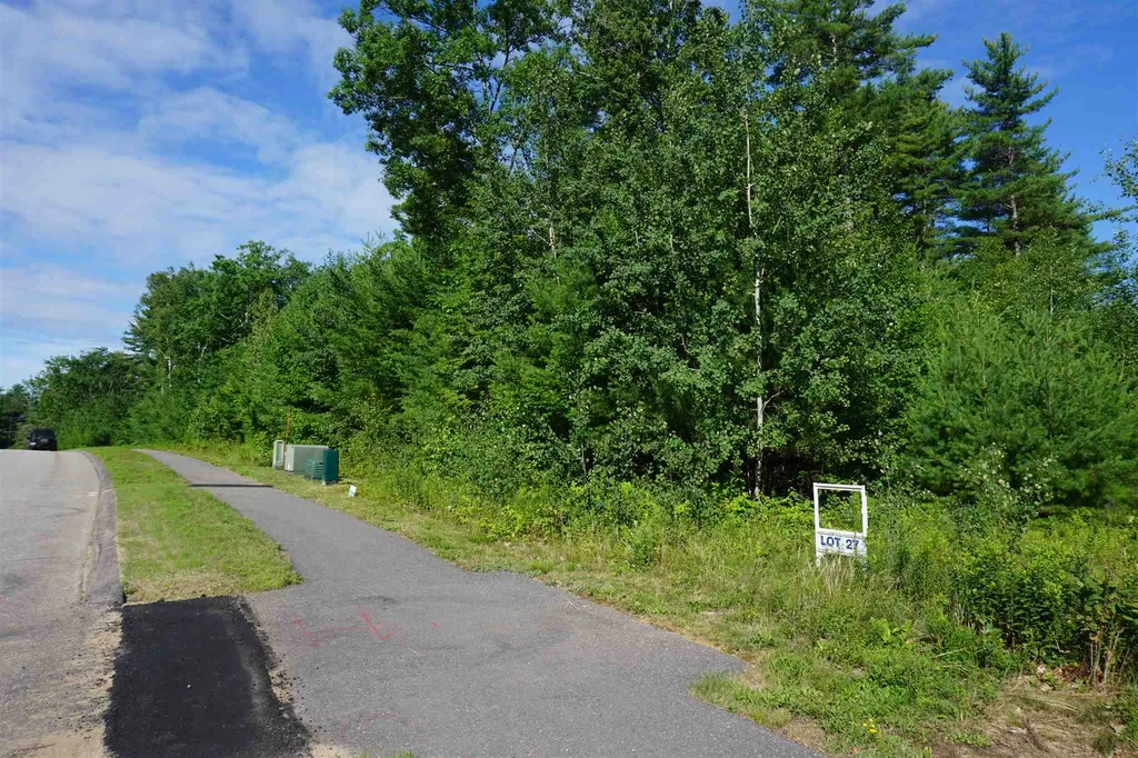285 Turner Way Laconia NH 03246