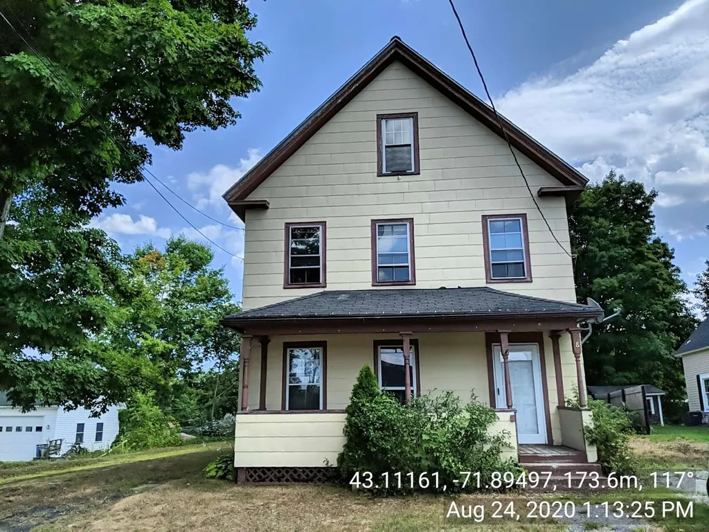 8 High Street Hillsborough NH 03244
