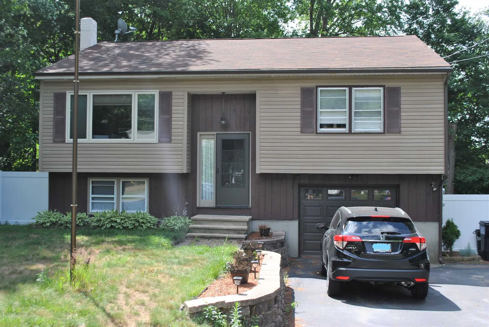 4 Heather Circle Merrimack NH 03054