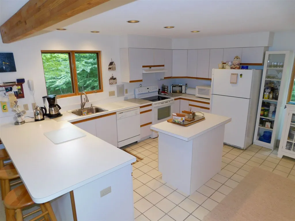 1 Trillium Lane Grantham NH 03753
