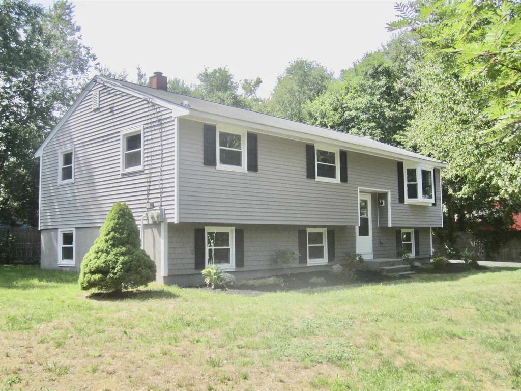 52 Hermsdorf Avenue Goffstown NH 03045