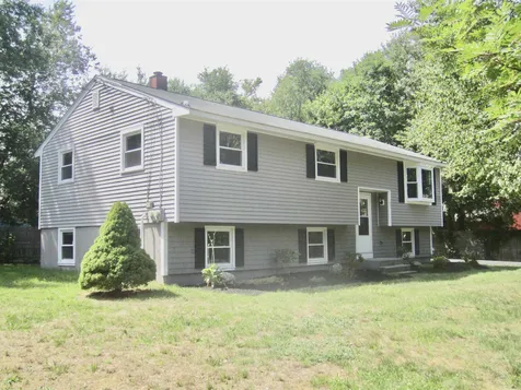 52 Hermsdorf Avenue Goffstown NH 03045