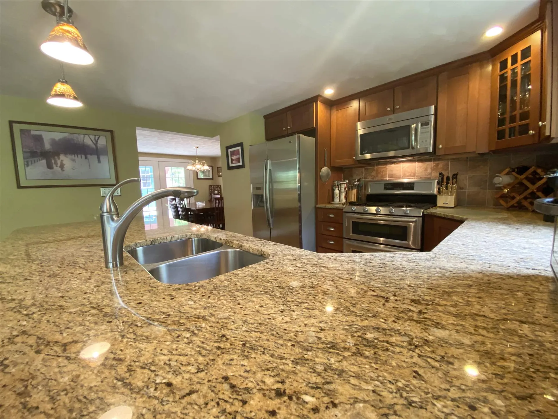 33 Range Road Holderness NH 03245
