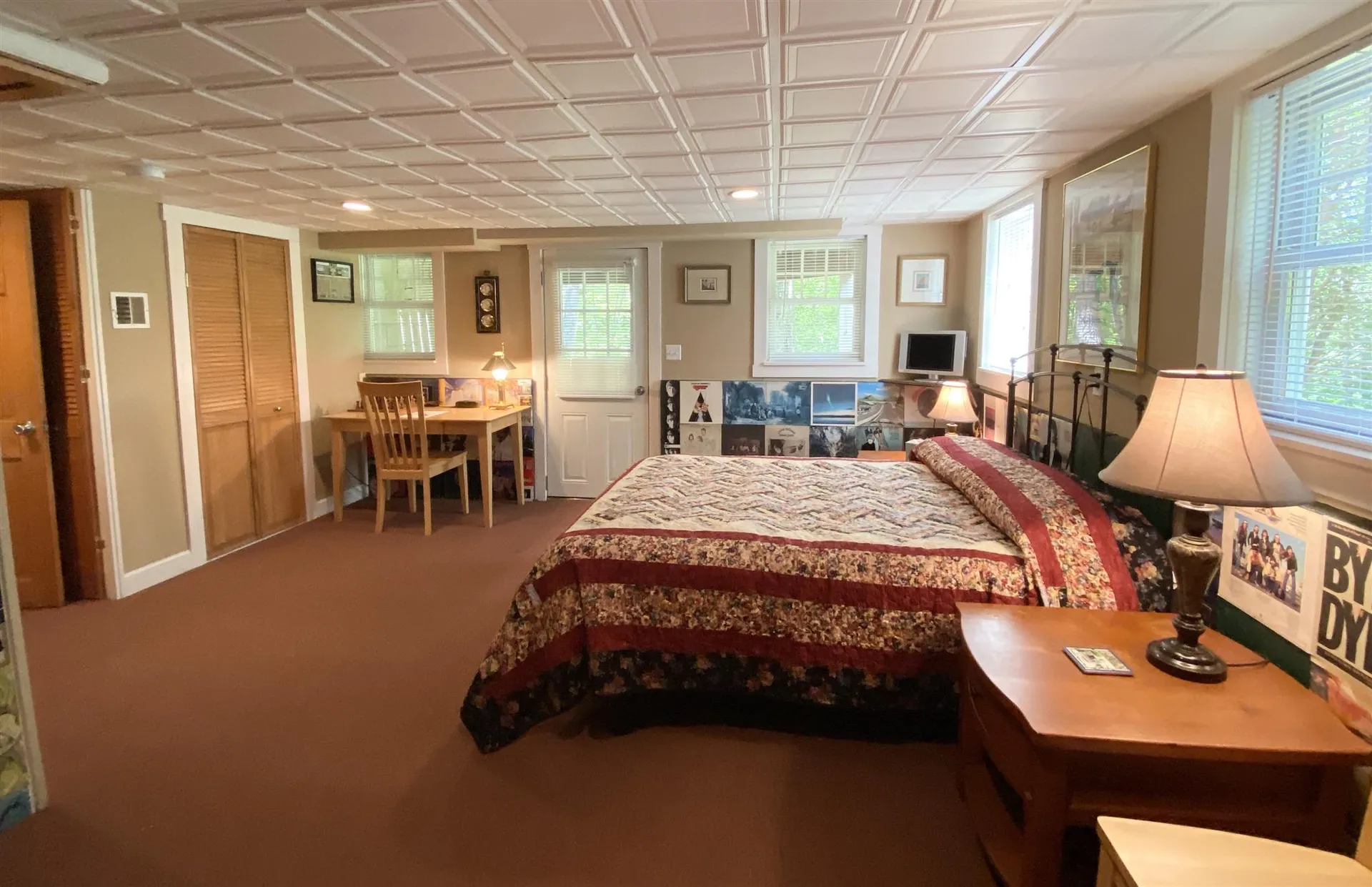 33 Range Road Holderness NH 03245