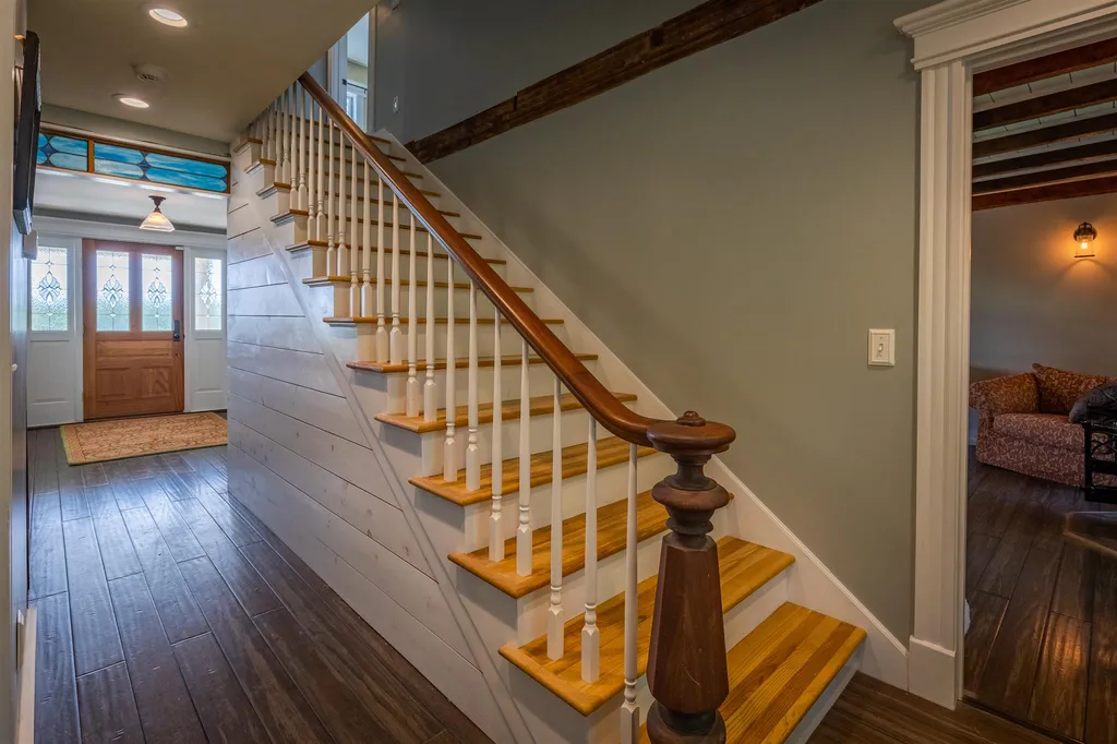 6529 Spear Street Shelburne VT 05482