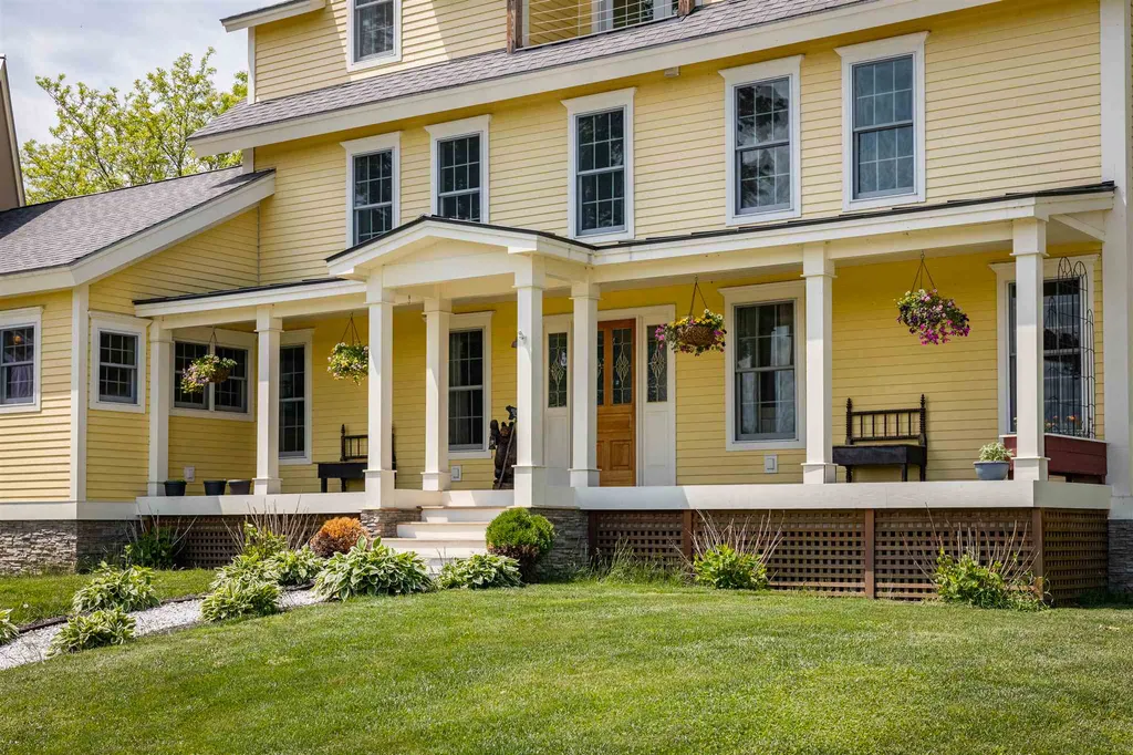 6529 Spear Street Shelburne VT 05482