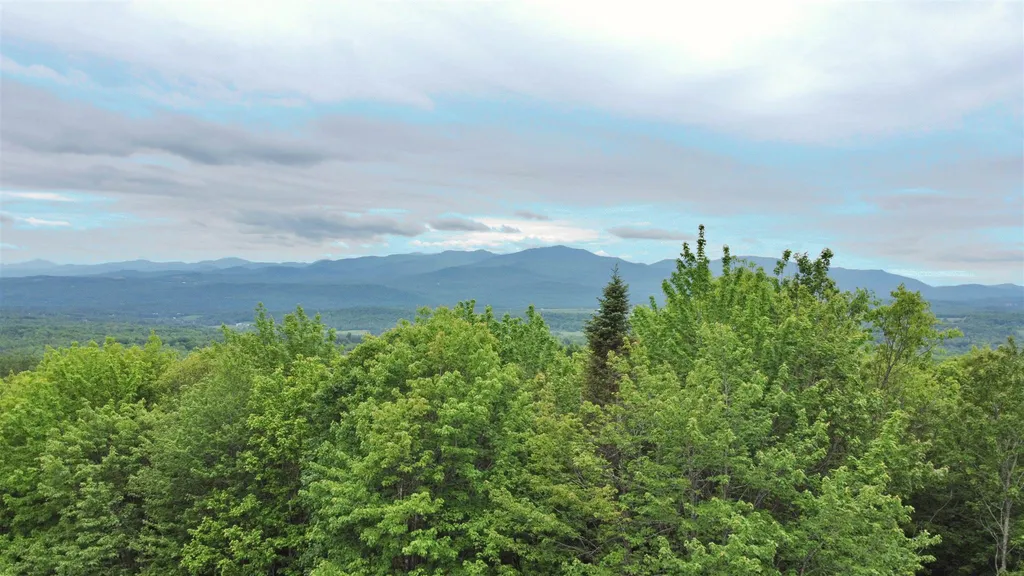 0 Levesque Drive Hyde Park VT 05655