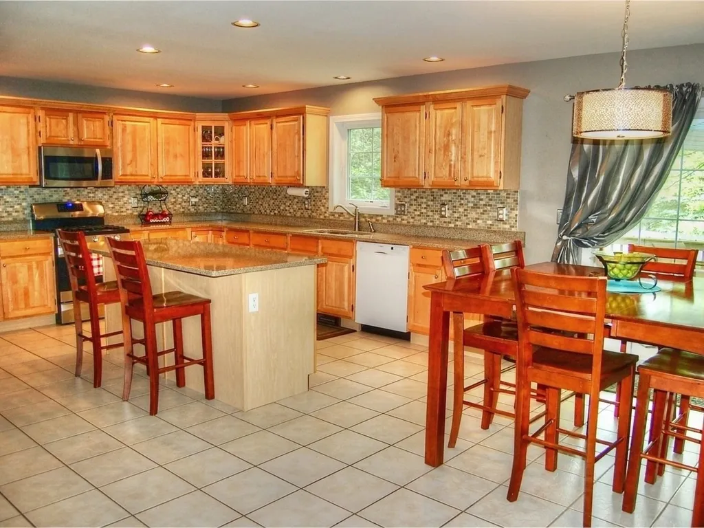43 Bower Street South Burlington VT 05403