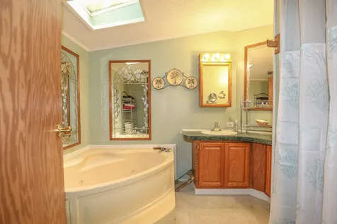 9 Cheryl Drive Allenstown NH 03275