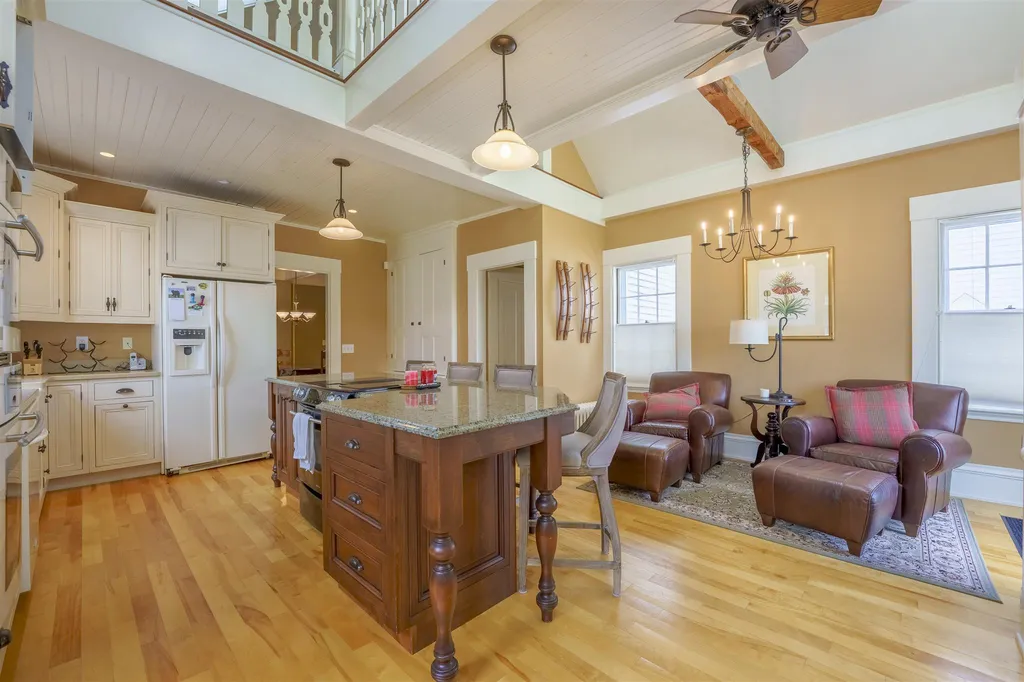 9 Highland Street Meredith NH 03253