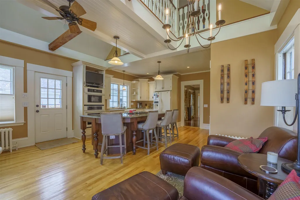 9 Highland Street Meredith NH 03253