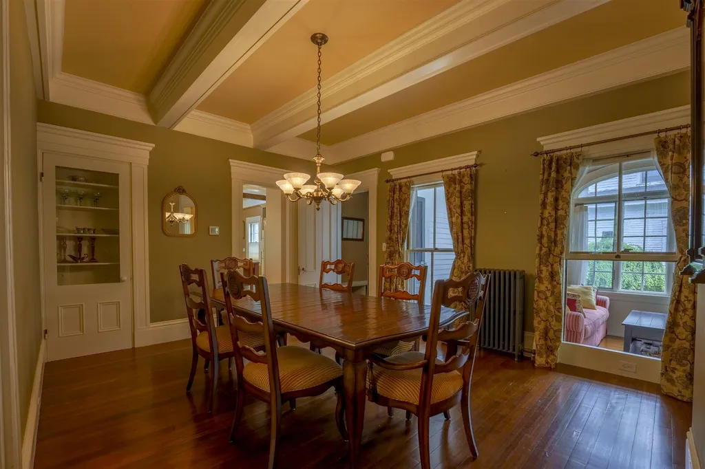 9 Highland Street Meredith NH 03253