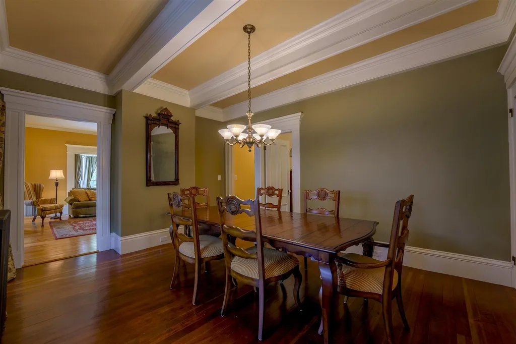 9 Highland Street Meredith NH 03253