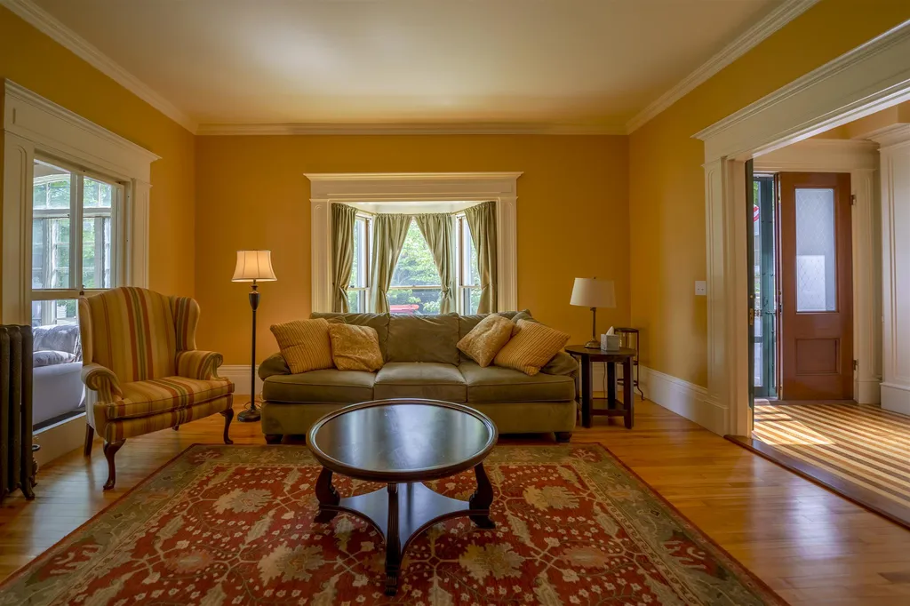 9 Highland Street Meredith NH 03253