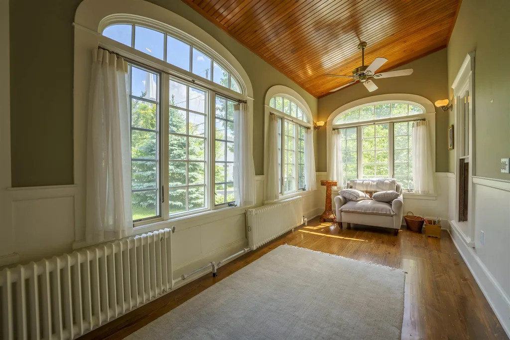 9 Highland Street Meredith NH 03253