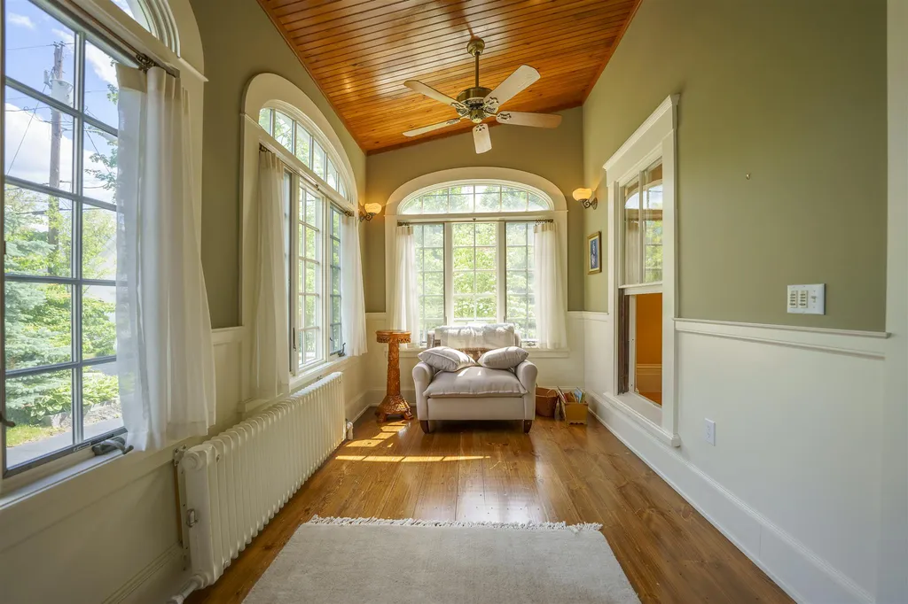 9 Highland Street Meredith NH 03253