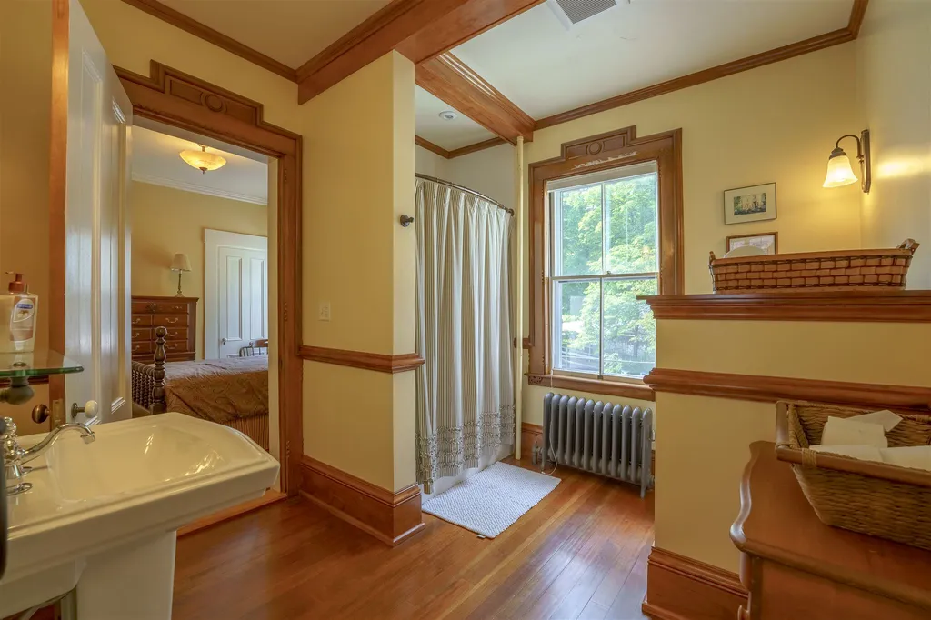 9 Highland Street Meredith NH 03253