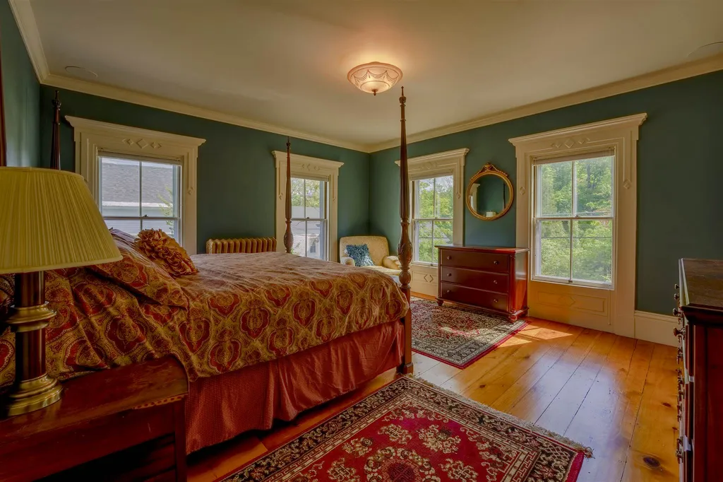 9 Highland Street Meredith NH 03253