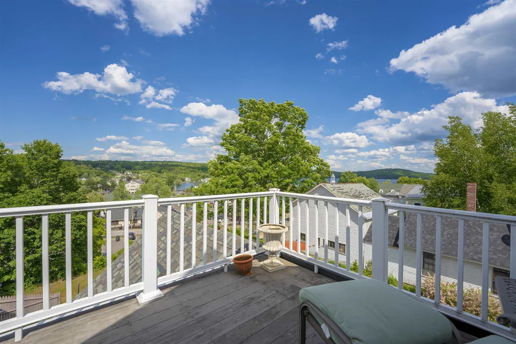 9 Highland Street Meredith NH 03253