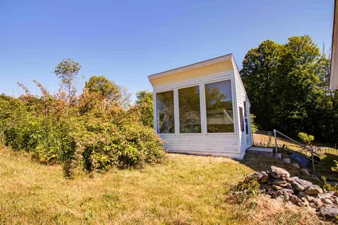 115 Concord Stage Road Weare NH 03281