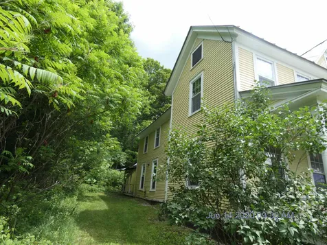214 Vt Route 11 W Chester VT 05143