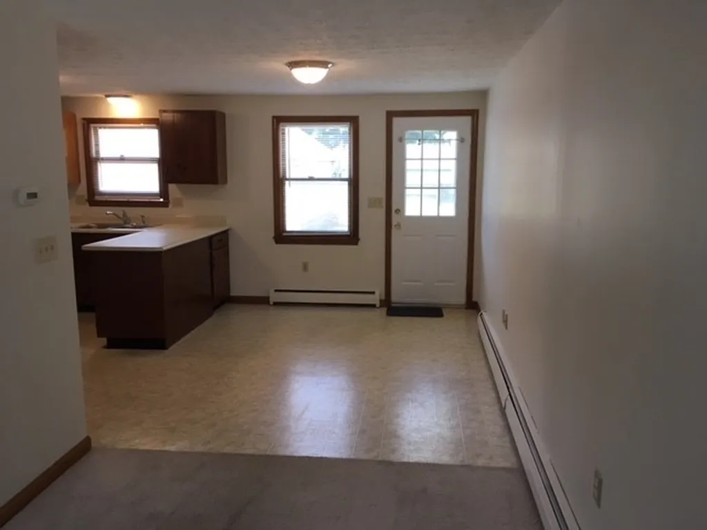 108 3/4 Bowers Street Nashua NH 03060