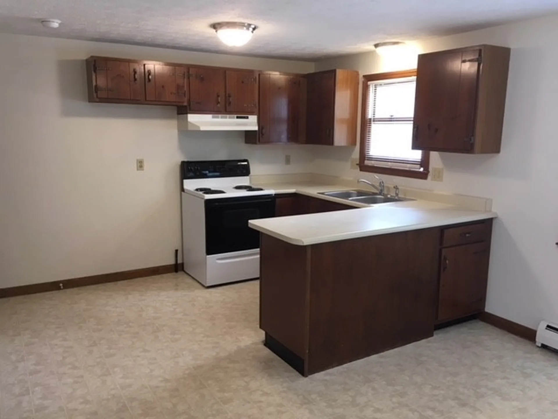 108 3/4 Bowers Street Nashua NH 03060