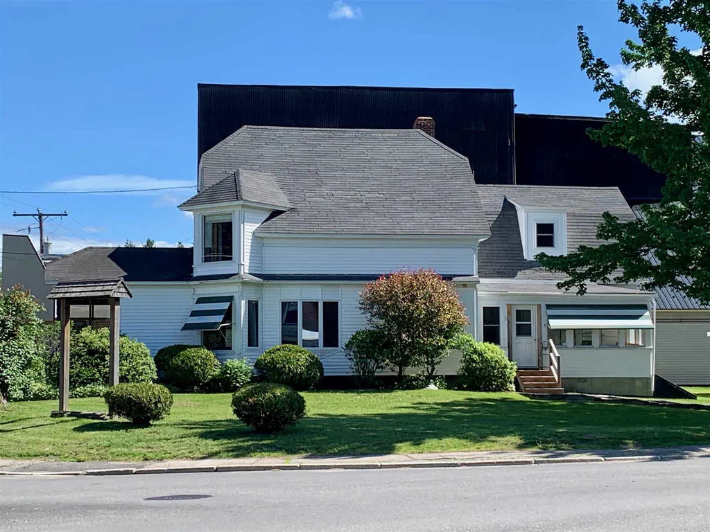 146 Main Street Colebrook NH 03576
