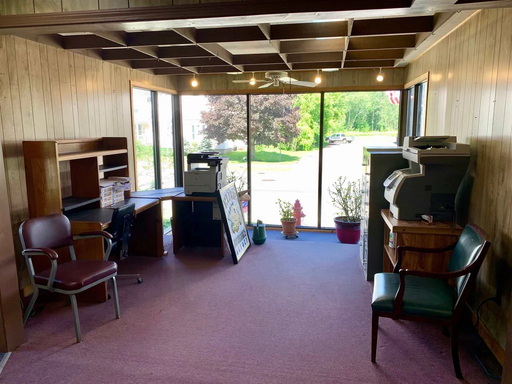 146 Main Street Colebrook NH 03576