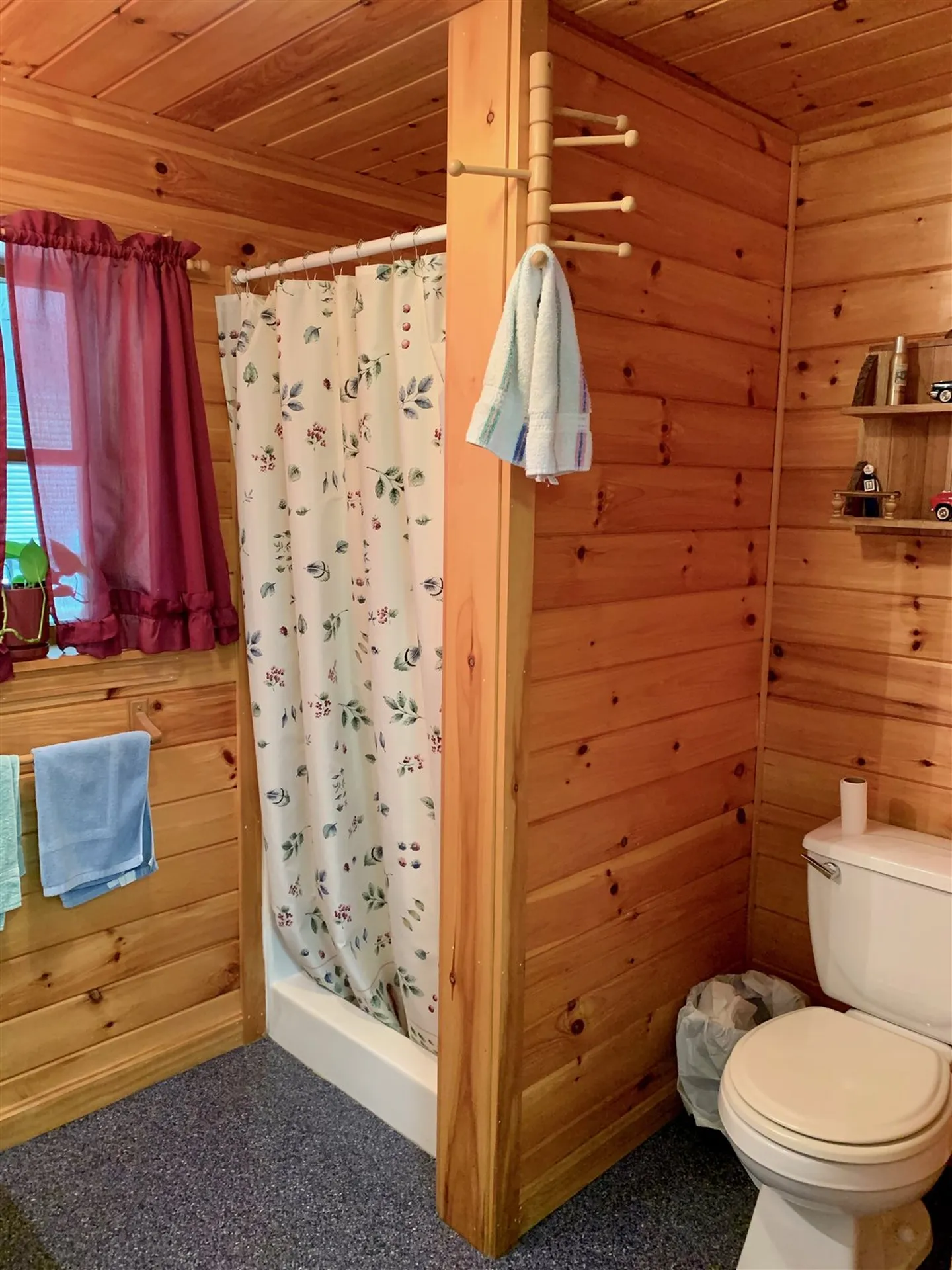 146 Main Street Colebrook NH 03576