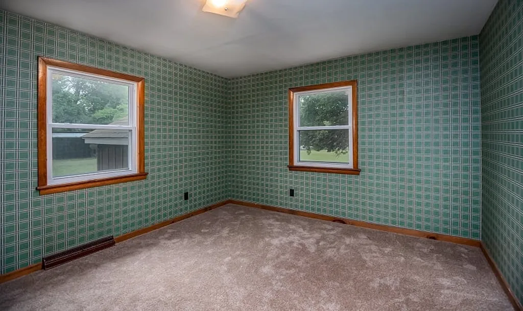 33 Old Rochester Road Dover NH 03820