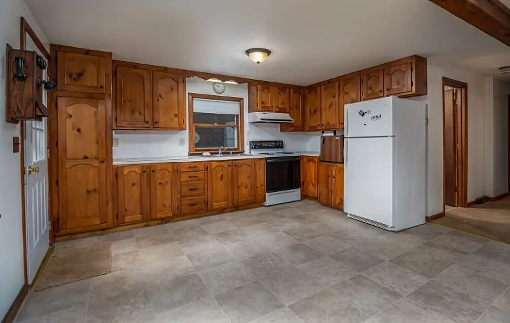 33 Old Rochester Road Dover NH 03820