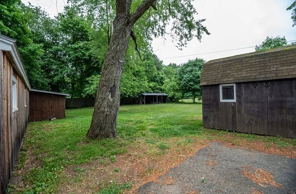 33 Old Rochester Road Dover NH 03820