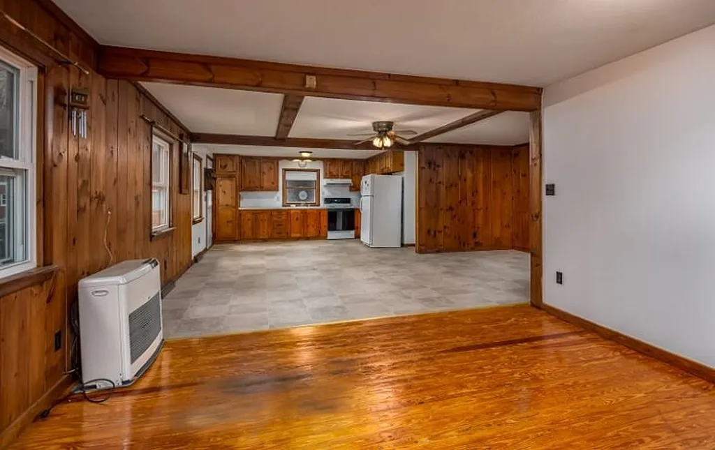 33 Old Rochester Road Dover NH 03820