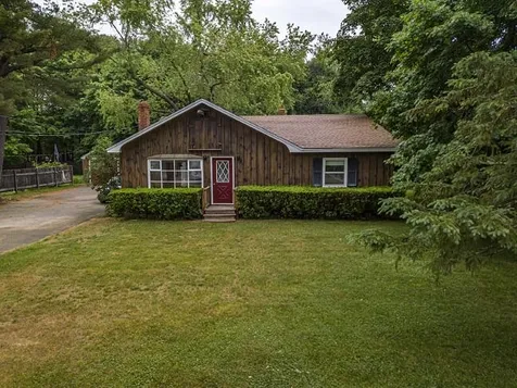 33 Old Rochester Road Dover NH 03820