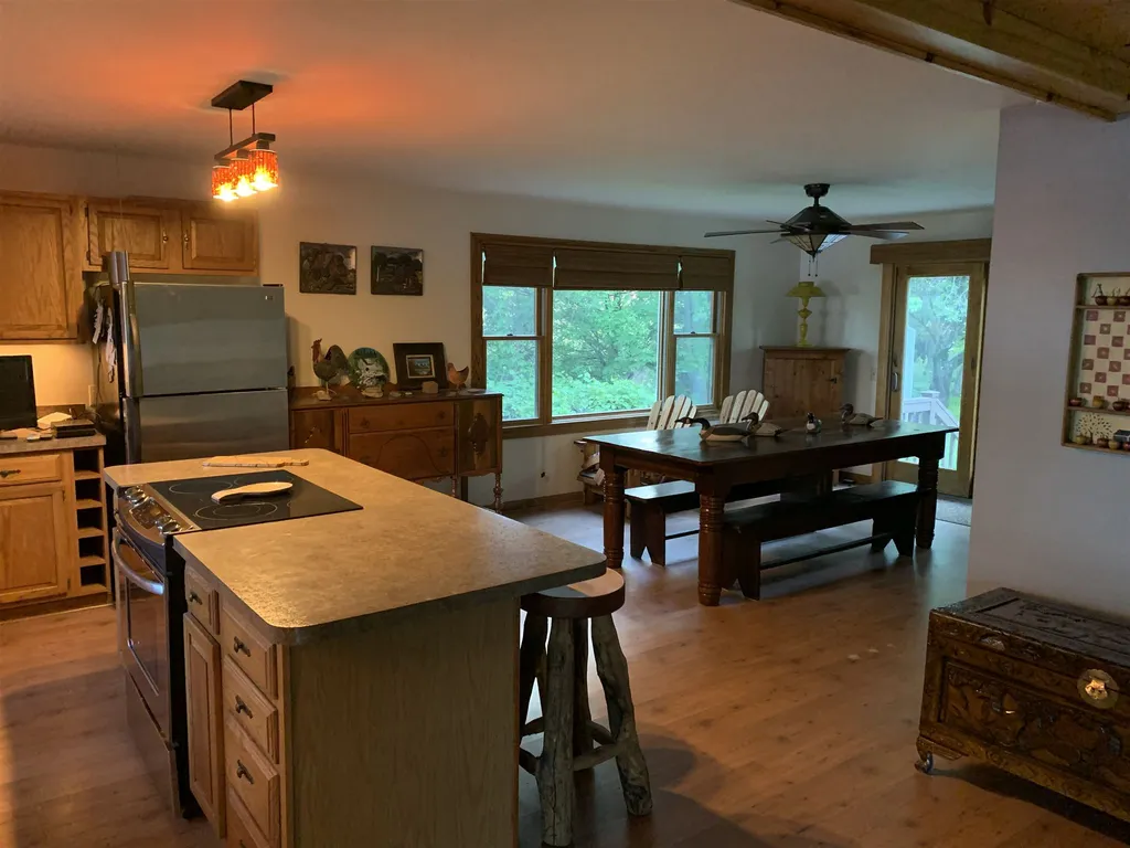 1045 East Shore Road Isle La Motte VT 05463