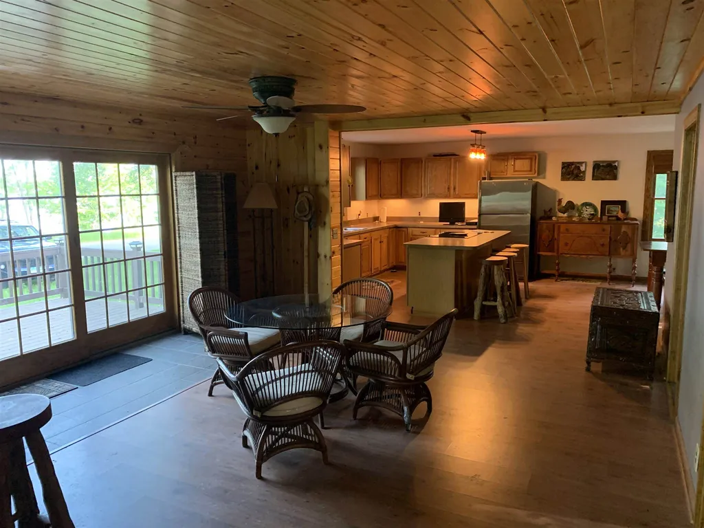 1045 East Shore Road Isle La Motte VT 05463