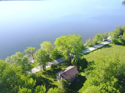 1045 East Shore Road Isle La Motte VT 05463