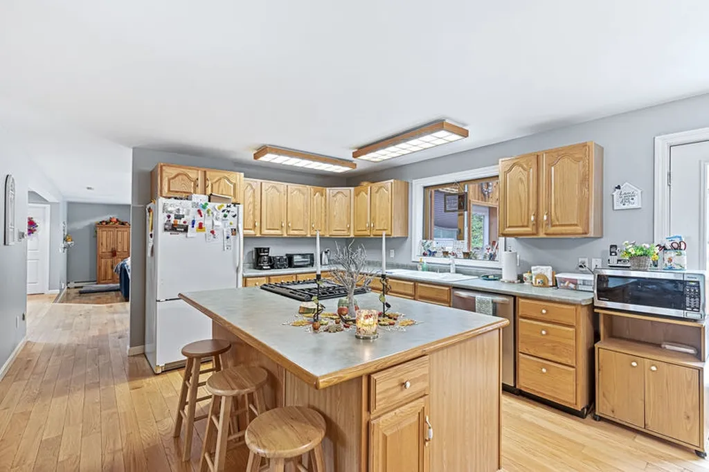 406 Piscassic Road Newfields NH 03856